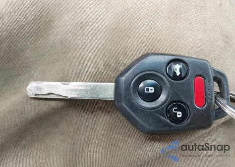 2012 Subaru Legacy 2.5I Limited из США, поврежденный, VIN 4S3BMBK68C3043319